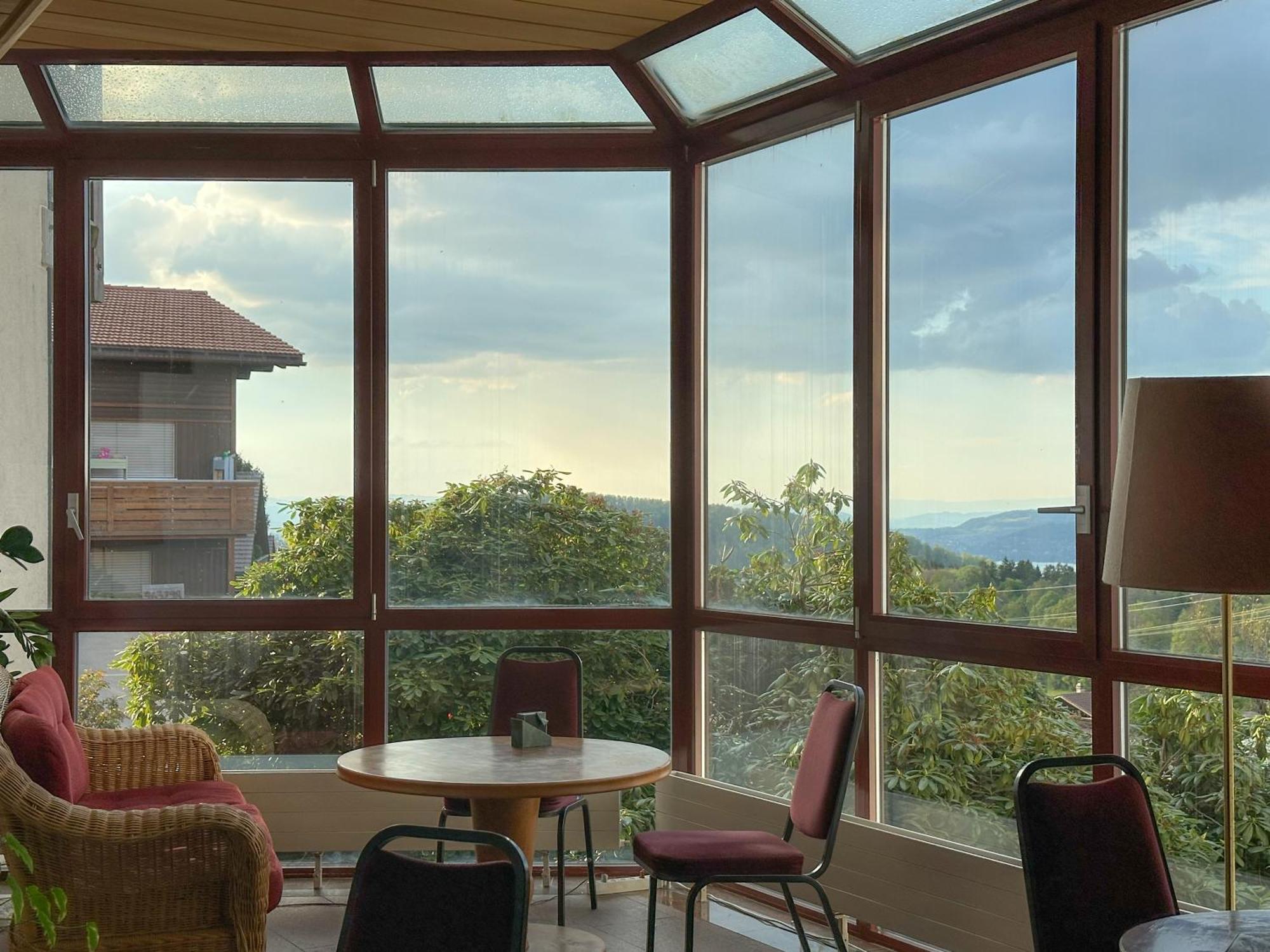 Hotel Aeschipark Aeschi Bei Spiez Bagian luar foto
